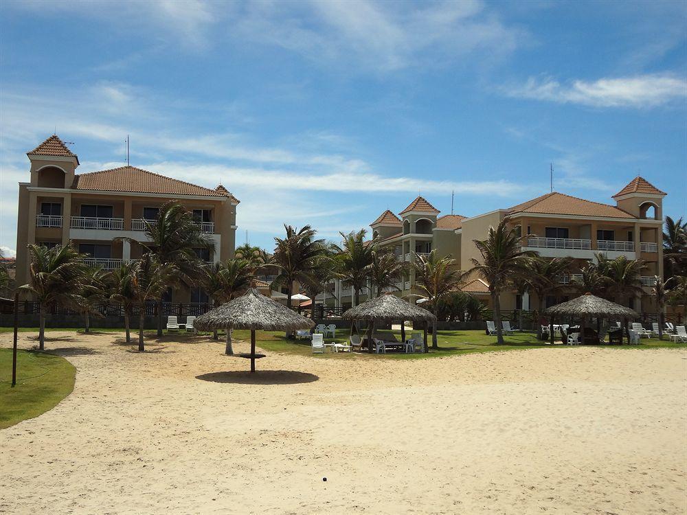 Atlantic Palace Apart-Hotel Aquiraz Exterior photo